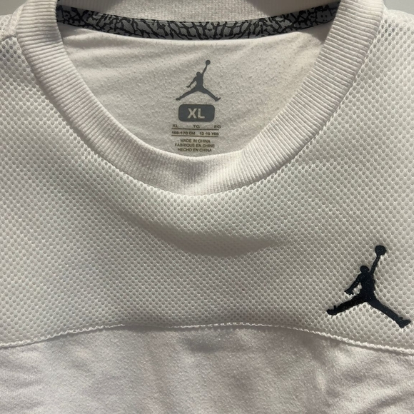 Jordan Youth White Sweater - Picture 3 of 4